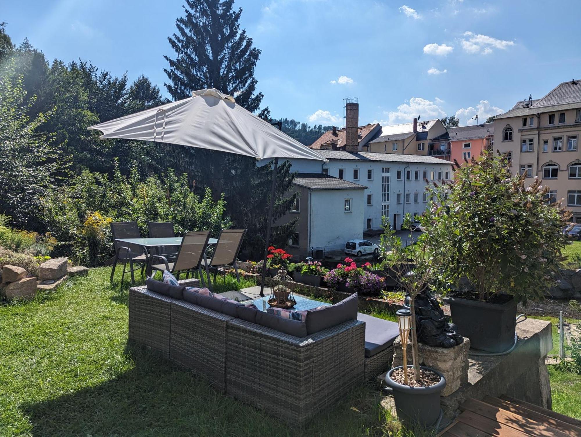 Uo2 - Urlaubsmagie - Garten, Whirlpool, Sauna Apartman Sebnitz Kültér fotó